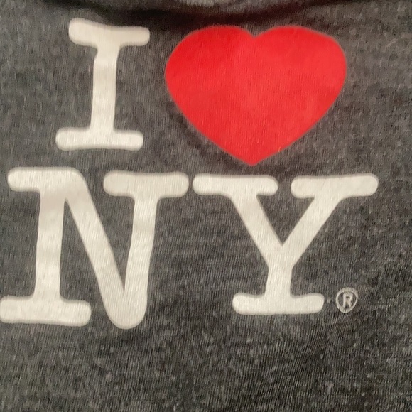 Baby onesie - size 12m - Picture 4 of 4